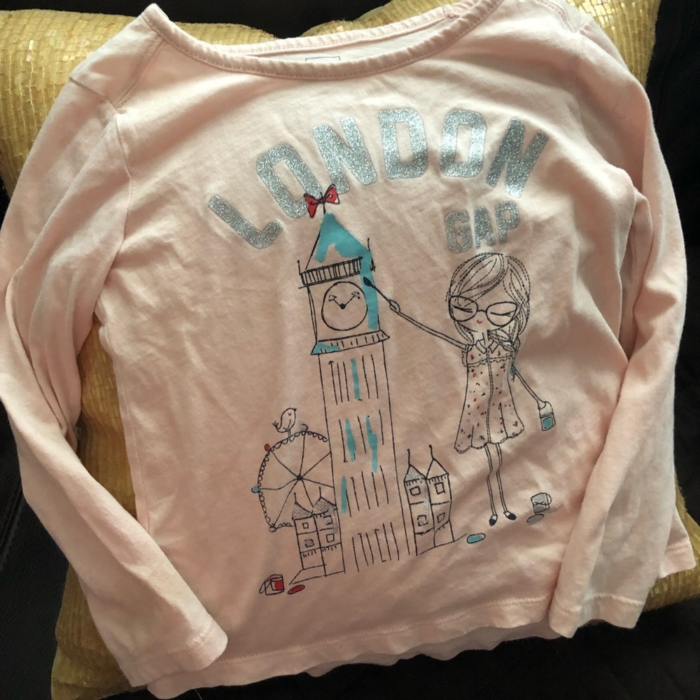 Long sleeve little girl gap shirt